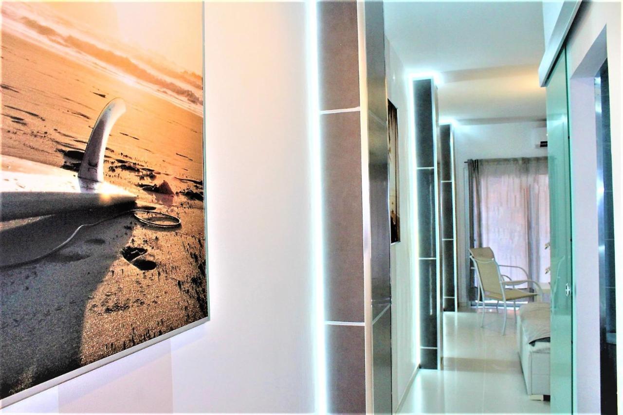 Waterfront Studio Apartment Las Palmas de Gran Canaria Exterior photo