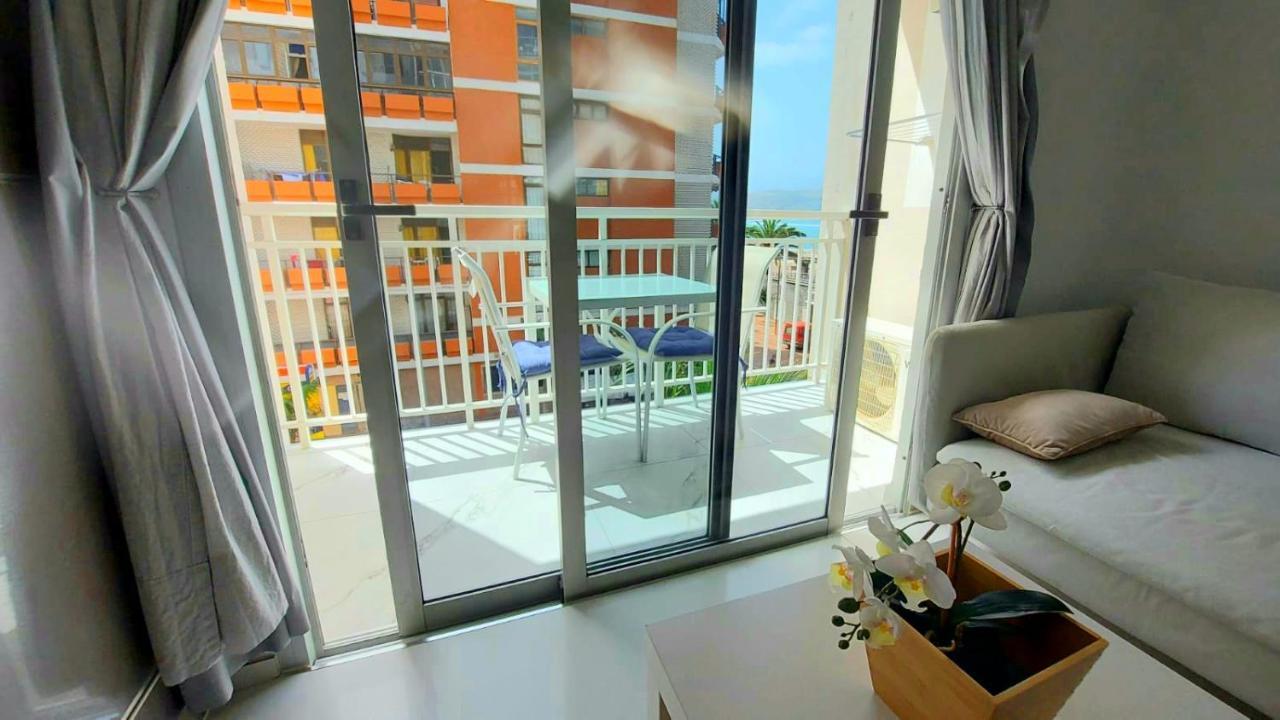 Waterfront Studio Apartment Las Palmas de Gran Canaria Exterior photo